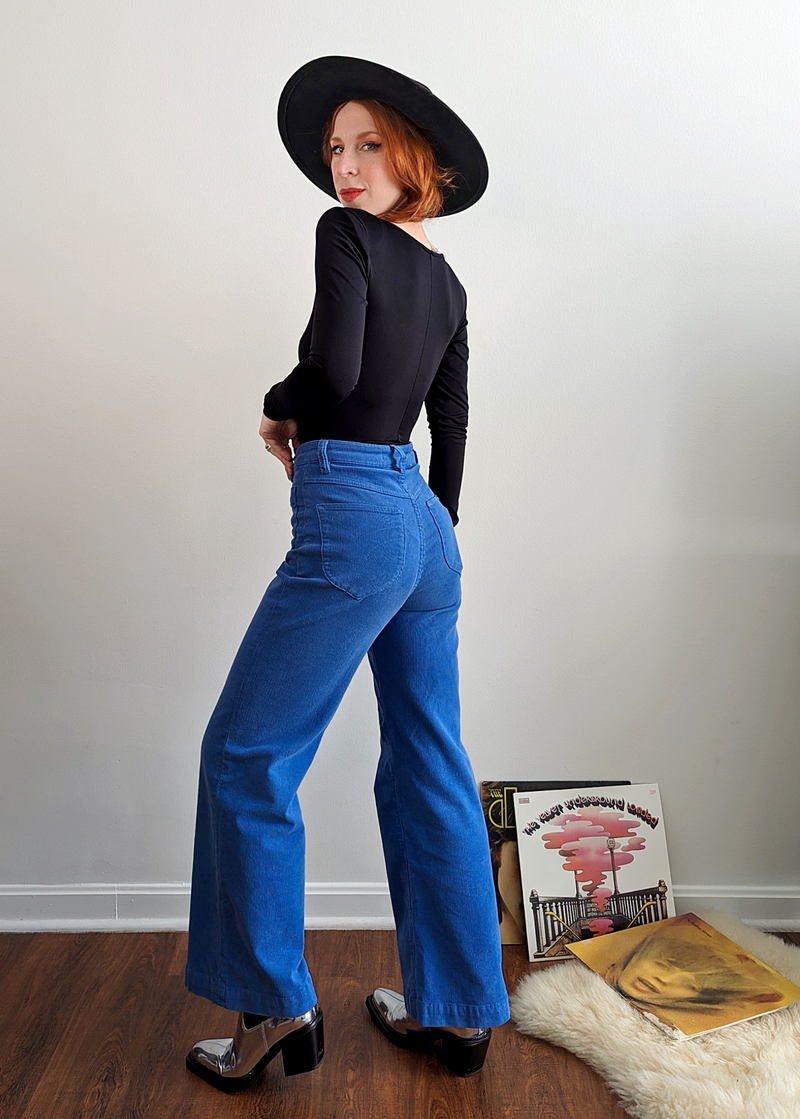 70s inspired cobalt blue corduroy sailor wide leg ankle length crop pants with high rise waist and patch front pockets by Rolla's Jeans