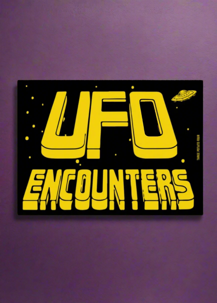 UFO Encounters Oversized Magnet