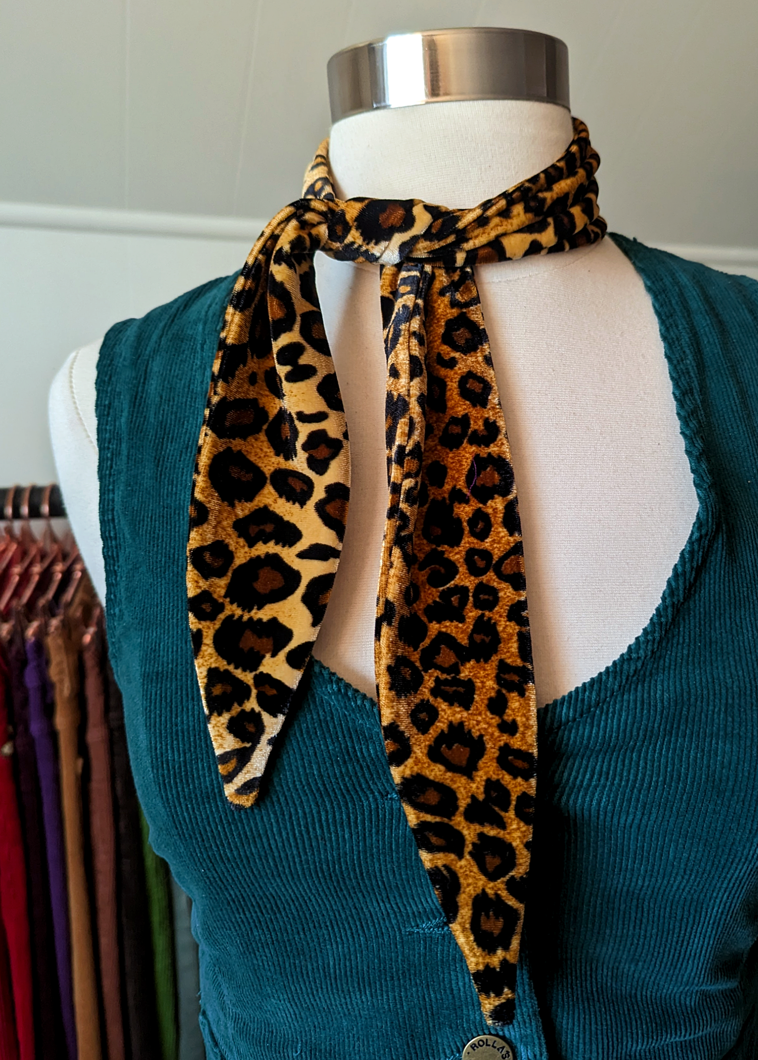 Plush Leopard Print Velvet Reversible Unisex Scarf | Bryant